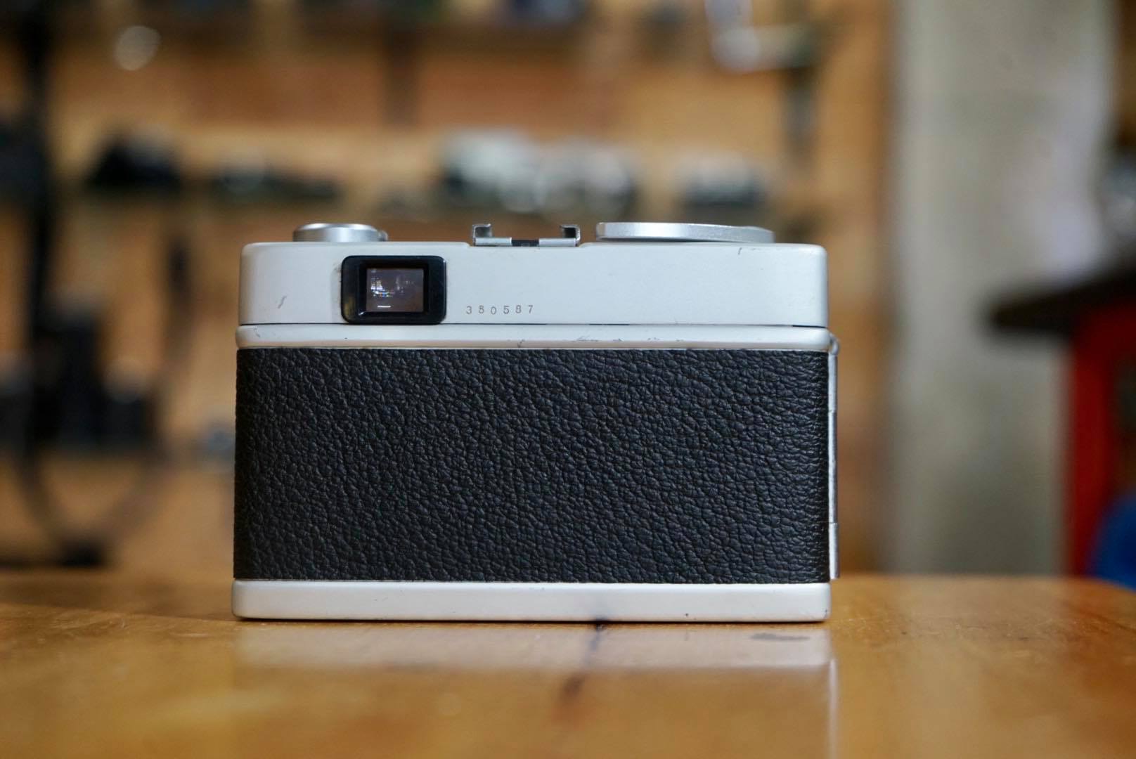 KONICA C35 E&L KONICA 38MM.F2.8