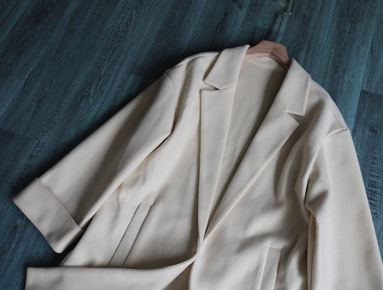 เสื้อโค้ท เสื้อโค้ทกันหนาว โค้ทวูล tailored knit coat สีเบจ แบรนด์ STRADIVARIUS สำเนา สำเนา
