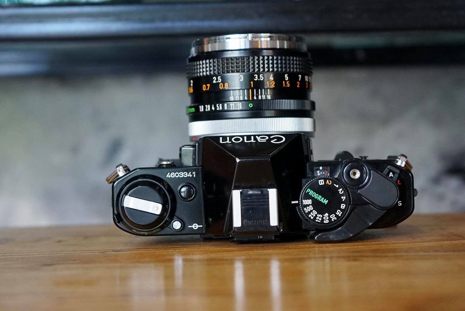CANON AE1 PROGRAM CANON LENS FD50MM.F1.8