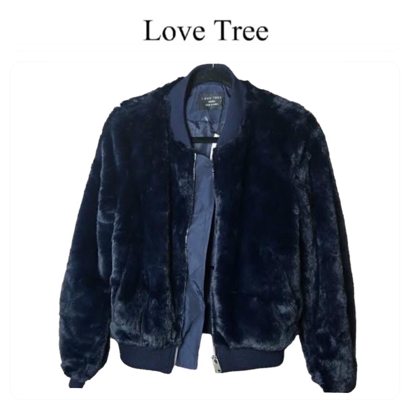 เสื้อเฟอร์กันหนาว หมวกฮู้ด เสื้อขน (FLUFFY COAT) แบรนด์ LOVE TREE