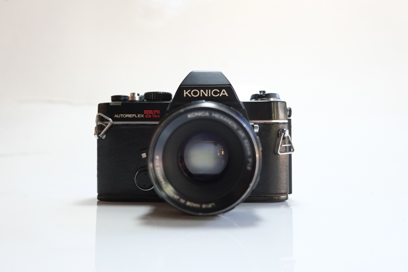 KONICA AUTOREFLEX TC KONICA HEXANON AR 52MM.F1.8