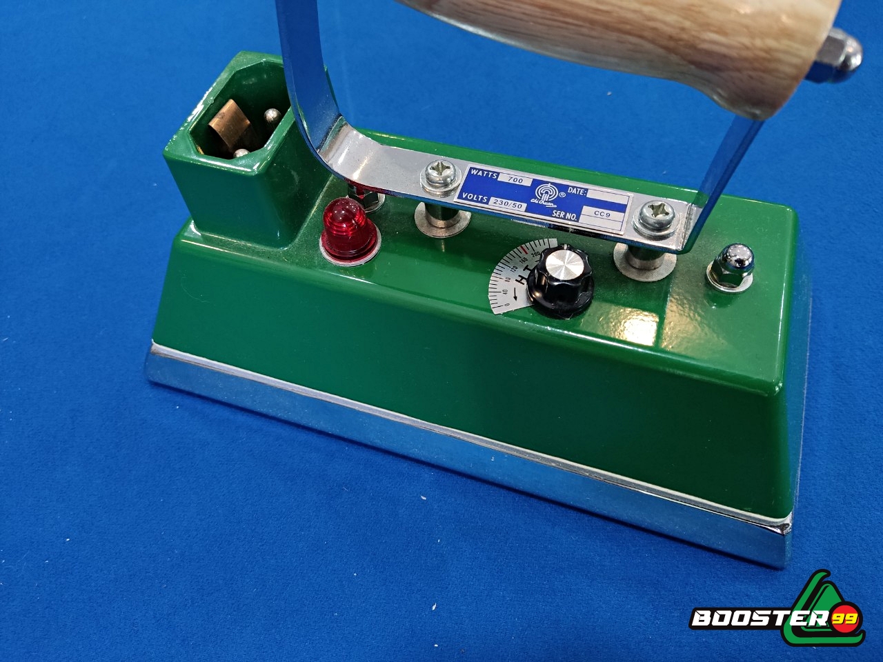 เตารีด ผ้าสักหลาด โต๊ะสนุกเกอร์ นำเข้า จาก ไต้หวัน ขนาด 24 ซม.