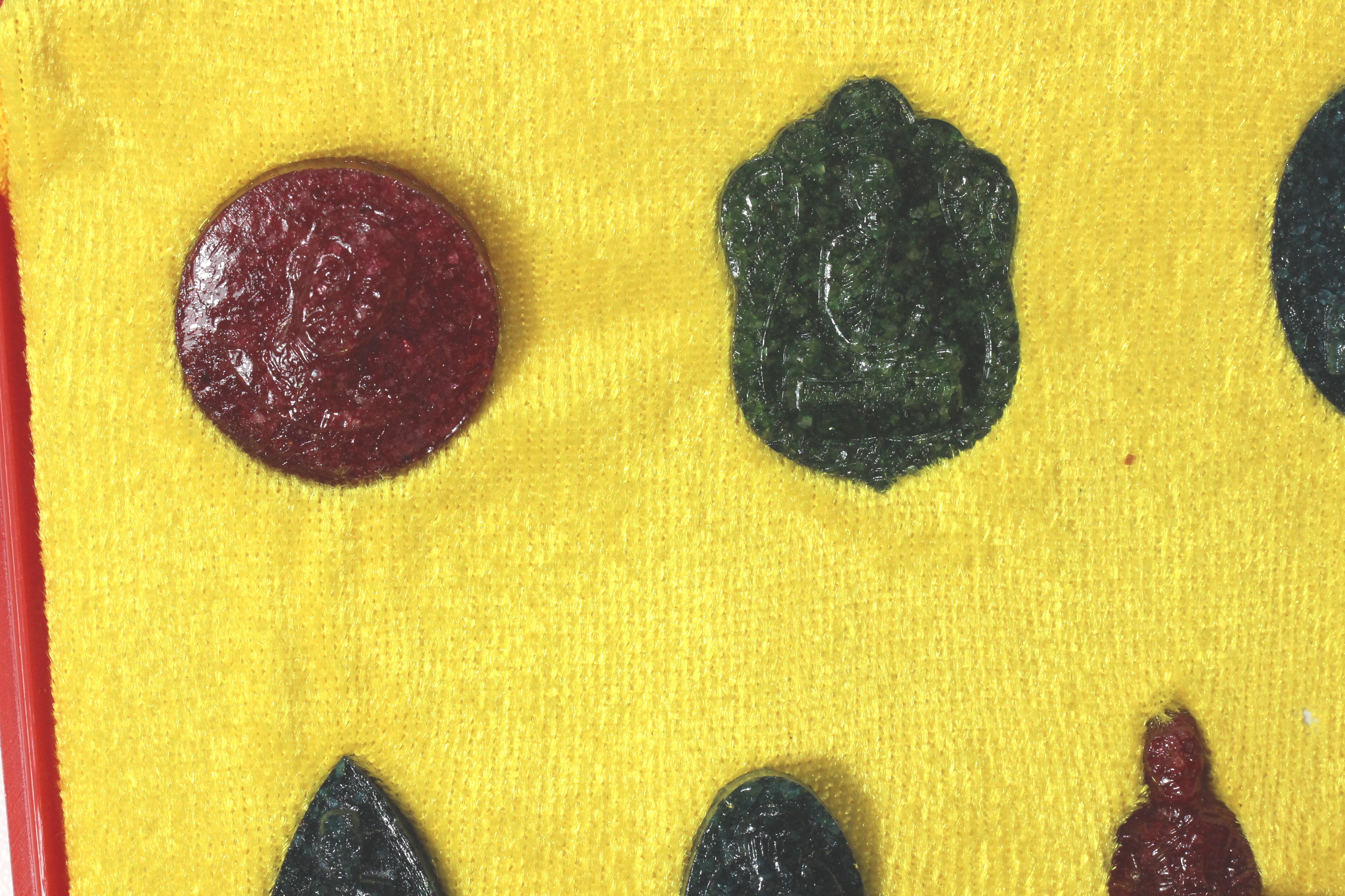 หลวงปู่คำพันธ์ วัดธาตุมหาชัย จ นครพนม รุ่นอธิฐานบารมี ครบชุดพร้อมกล่องเดิม