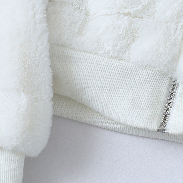 เสื้อเฟอร์กันหนาว หมวกฮู้ด เสื้อขน Fluffy coat แบรนด์ JOLIES & JOY ดำ