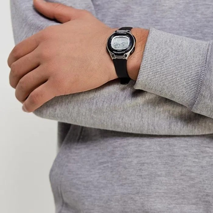 CASIO MID YEAR SALE นาฬิกาคาสิโอ พร้อมส่ง นาฬิกาข้อมือ นาฬิกากันน้ำ นาฬิกาของแท้ BTS ประกันศูนย์ CMG 1 ปี รุ่น LW-203-1A นาฬิกาสีดำ