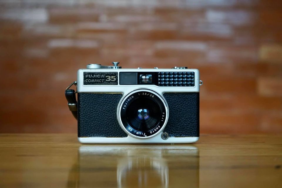 FUJICA COMPACT 35 FUJINON 38MM.F2.8
