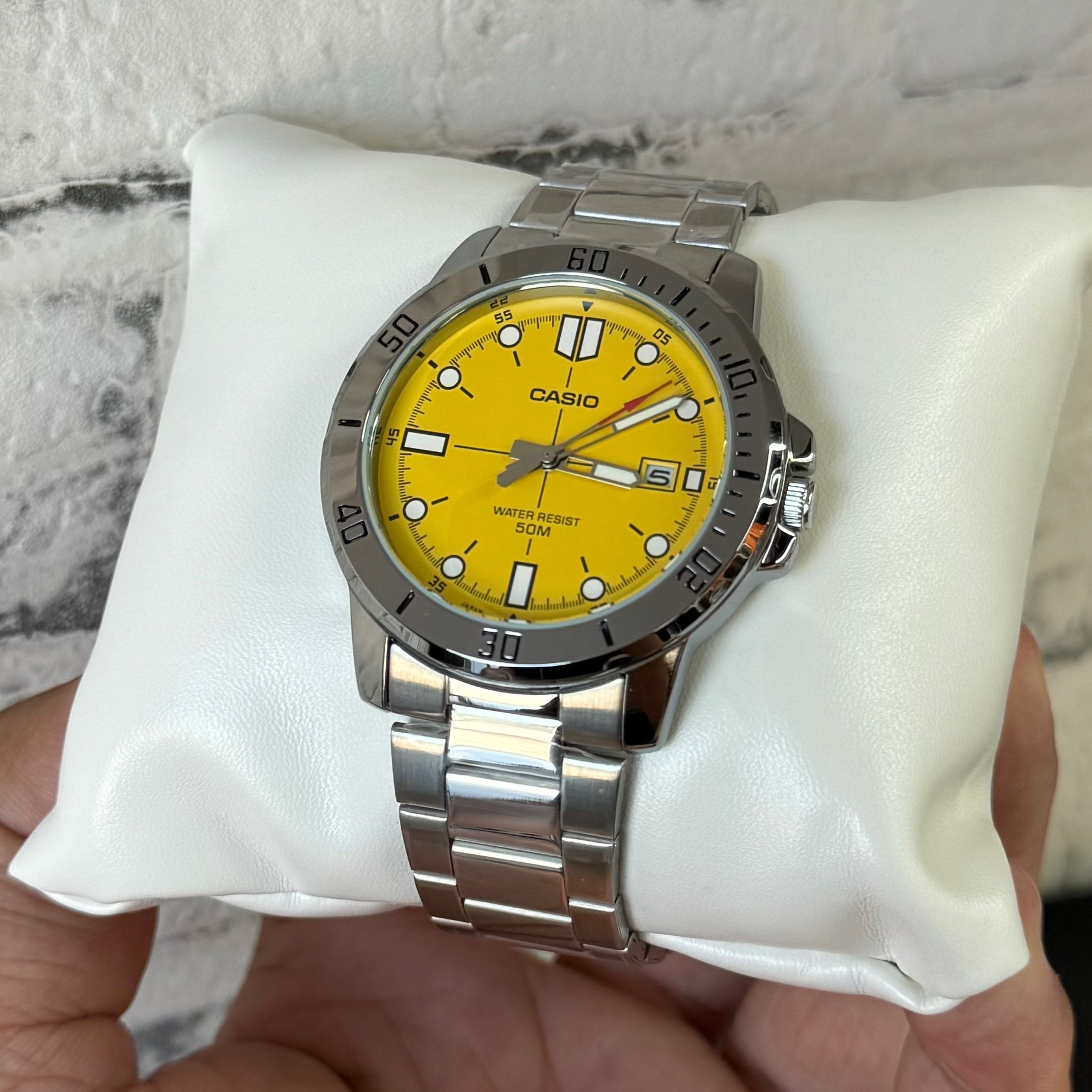 CASIO MID YEAR SALE นาฬิกาคาสิโอ พร้อมส่ง นาฬิกาข้อมือ นาฬิกากันน้ำ นาฬิกาของแท้ BTS ประกันศูนย์ CMG 1 ปี รุ่น MTP-VD01D-9E นาฬิกาสีเงิน