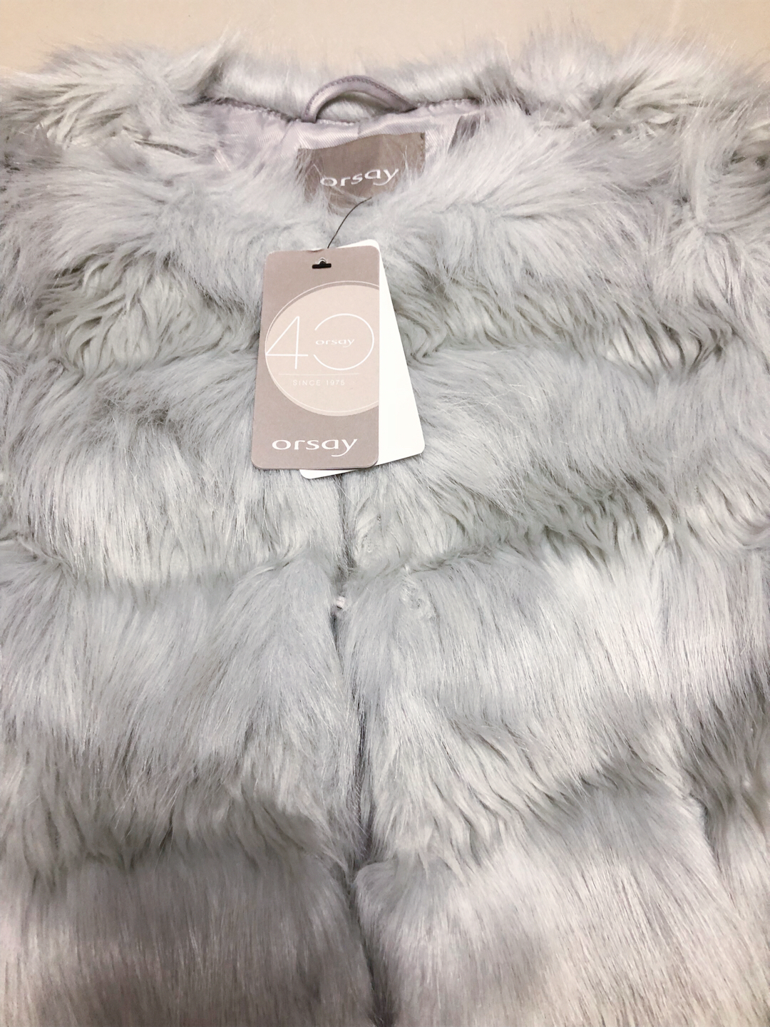 Orsay เสื้อคลุม เสื้อขนสัตว์ สีเทาอ่อน เนื้อขนฟู เนียนลื่น สวยหรู แบรนด์เนม ORSAY From German แท้100% SIZE S/M/L เทาอ่อน