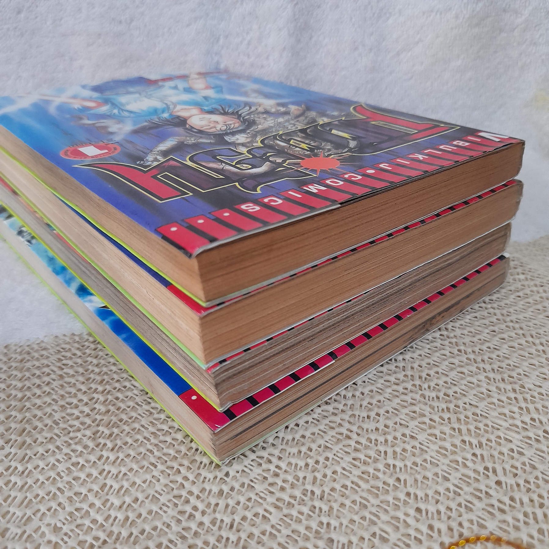 มิติตะวัน 1-4 ไม่จบ ** ขาดเล่ม 5 / รัตนะ สาทิส