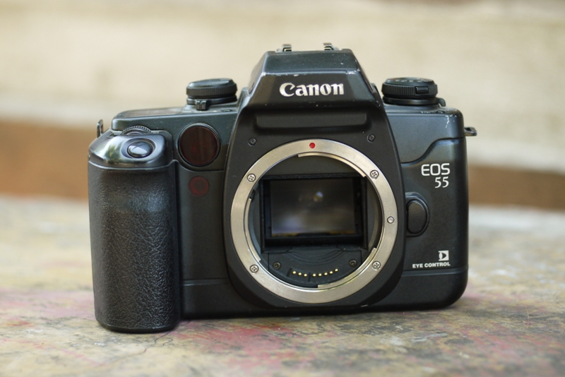 CANON EOS 55