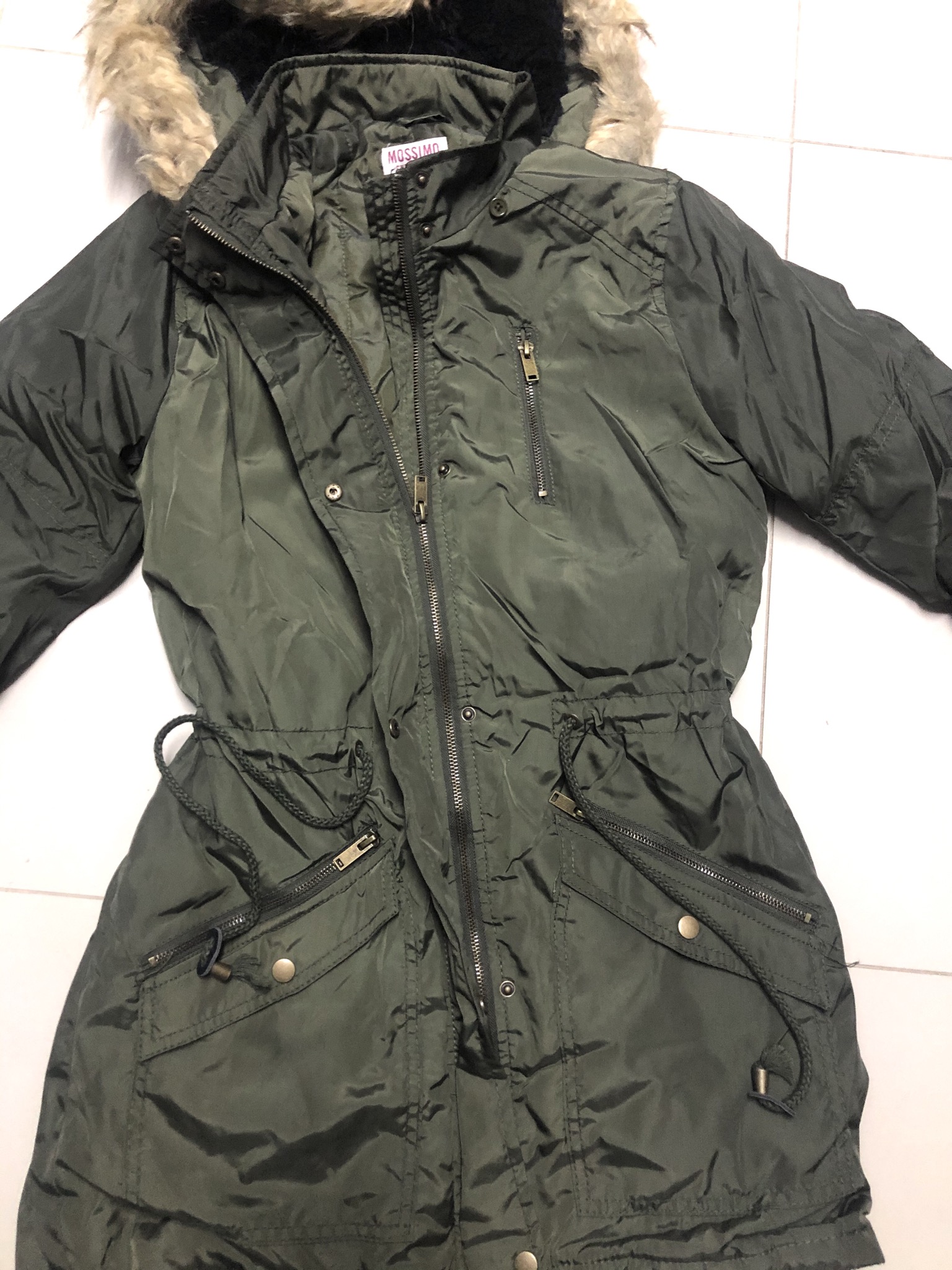 Mossimo supply co. เสื้อโค้ทฮู้ดกันหนาว เสื้อปาร์กา parka สีเขียว แบรนด์ mossimo supply co. (หมวกฮู้ดถอดได้ค่ะผ) เขียว