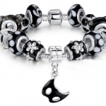 สร้อยข้อมือ Diy สไตล์ Pandora ใส่ Glass Bead สีดำ สลับ ตุ้มลายดอกไม้ ฝังคริสตัล ทับทิม สีดำ ห้อยจี้ หน้ากาก สีดำ น่าค้นหา 263875