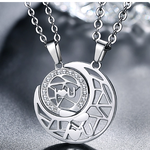 สร้อยคอคู่รัก จันทร์ โอบอาทิตย์ ใส่เป็นคู่ ของขวัญจิ๊กซอว์ สำหรับ คู่รัก สร้อยคู่ แบบสวย ๆ ของขวัญแทนใจ 101836