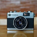 YASHICA ELECTRO35 MC YASHICA YASHINON-DX 40MM.F2.8