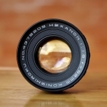 KONISHIROKU HEXANON 52MM.F1.8 KONICA F MOUNT