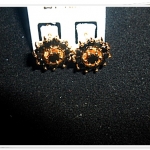 ต่างหู ตุ้มหู นิล สังเคราะห์ ลายดอกไม้ ea103