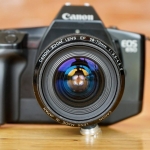 CANON EOS 650 CANON ZOOM LENS EF 28-70MM.F3.5-4.5 II MACRO