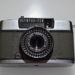 OLYMPUS PEN-EE2 OLYMPUS D.ZUIKO 28MM.F3.5