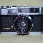 YASHICA MINISTER I YASHICA YASHINON 45MM.F2.8