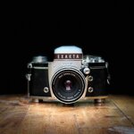 EXAKTA VAREX II B CARL ZEISS JENA Q1 TESSAR 50MM.F2.8