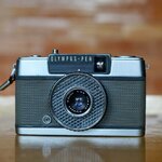 OLYMPUS PEN EE