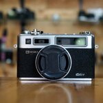 YASHICA ELECTRO 35 GSN COLOR YASHINON DX 45MM. F1.7