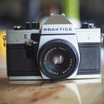 PRAKTICA NOVA II AUTOMATIC LENS DOMIPLAN 50MM.F2.8