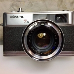 MINOLTA HI-MATIC 7S MINOLTA ROKKOR-PF45MM.F1.8