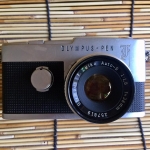 OLYMPUS PEN-F OLYMPUS F. ZUIKO AUTO-S 38MM. F1.8