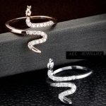 แหวนเพชร แหวนทอง แหวน แพลตตินั่ม ฝังเพชร CZ AAA น้ำงาม ดีไซน์ เป็นรูป งู แหวนประจำราศี คนเกิด ปีมะโรง งูเล็ก สวยหรู มีสไตล์ 97315