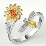 แหวนดอกไม้ ดอกทานตะวัน กับ ผึ้งน้อย ฝังเพชร CZ AAA อัญมณี สีเหลือง แหวนผึ้งตอมดอกไม้ สวย ๆ 146734