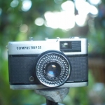 OLYMPUS TRIP 35 OLYMPUS D.ZUIKO 40MM.F2.8