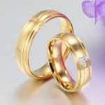 แหวนทอง ฝังเพชร ดีไซน์ ออกแบบ เป็น แหวนคู่ ดีไซน์หรู แหวนหมั้น แหวนแต่งงาน ผู้หญิง ฝังเพชร CZ AAA 3 เม็ด ผู้ชาย ดีไซน์แหวนเกลี้ยง 879969