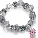 สร้อยข้อมือ Diy สร้อยข้อมือ สไตล์ แพนโดร่า ร้อยลูกปัด เม็ดบีด สีเงิน ผสมผสาน กับ คริสตัลแท้ สีใส ห้อย ตุ้งติ้ง สีชมพู หวาน ๆ 691881