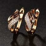 ต่างหู ตุ้มหูเพชร ดีไซน์ เส้นโค้งตัว s ต่างหูเพชร แบบแป้น ใส่ง่าย สีเงิน สีทอง ใส่ทำงาน ออกงาน 385877