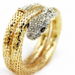 สร้อยข้อมืองู กำไลข้อมือผู้หญิง เป็นตัวงู พันรอบ ข้อมือ กำไลข้อมือทอง กำไลข้อมือคุณนาย ไฮโซ มากค่ะ ลายเกร็ดงู ฝังเพชร คริสตัล 185634_1