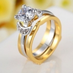 แหวนทอง แหวนผู้หญิง แหวนหมั้น แหวนแต่งงาน ดีไซน์หรู ชูเพชร เม็ดใหญ่ ตรงกลาง ล้อมด้วยเพชรเม็ดเล็ก สามารถถอดแยก ได้ 2 วง แหวนเงินและทอง 618659