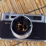 Yashica Electro 35 GSN COLOR YASHINON DX 45MM. F1.7