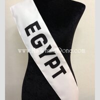 แบบที่11. ขาว อักษรดำ ไม่แต่งขอบ EGYPT ขนาด11×165 ซม. ผ้ากึ่งเงากึ่งด้าน ปลายตรง มีตำหนินิดหน่อย