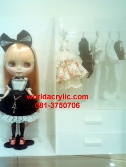 ตู้ใส่ตุ๊กตา/ตู้โชว์ตุ๊กตา