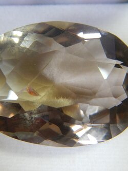 สโมคกี้ควอทซ์ ลดราคาอีกเม็ด