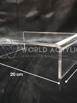 ชั้นวางอะคริลิค ฐานอะคริลิค แท่นอะคริลิค แท่นวางกระเป๋า ที่วางกระเป๋า ชั้นวางโชว์ ที่วางโชว์ ชั้นวางโมเดล