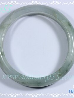 กำไลหยก5.7ซม