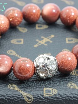 หินทรายทอง