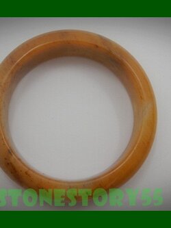 กำไลหยกน้ำผึ้ง(ขายแล้ว)