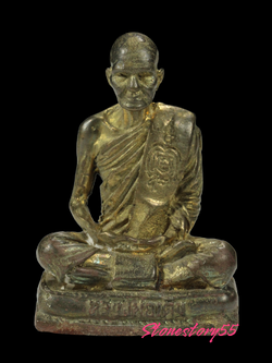 พระบูชาตั้งหน้ารถหลวงพ่อเดิม