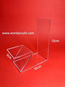 แท่นโชว์รองเท้า