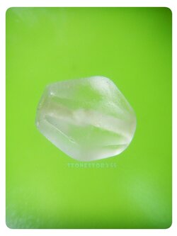 ลุูกปัดกระบี่ น้ำค้าง(ขายแล้ว)