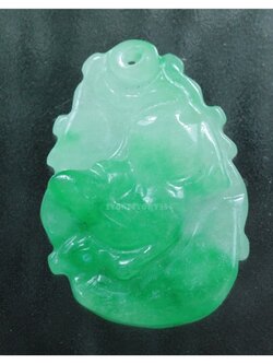 หยกแกะรูปหนูสองสี