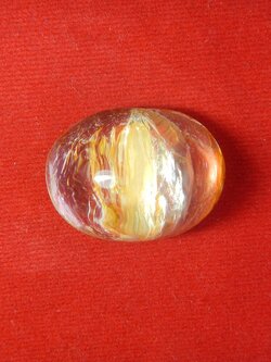 แก้วกาบ กำแพงทอง